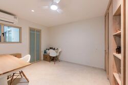 Hillside Drive (D19), Terrace #577921011